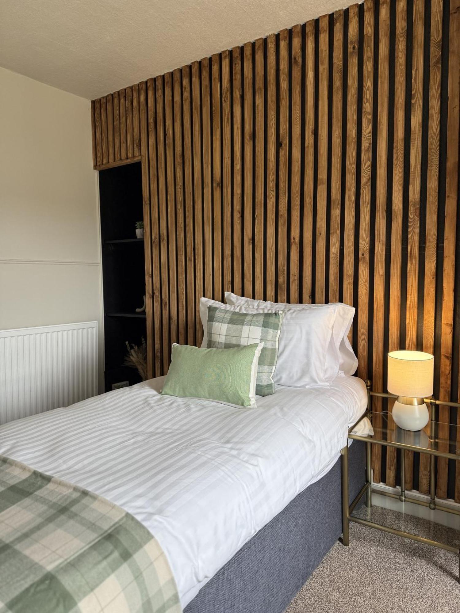 The Glendevon Hotel Auchterarder Rum bild