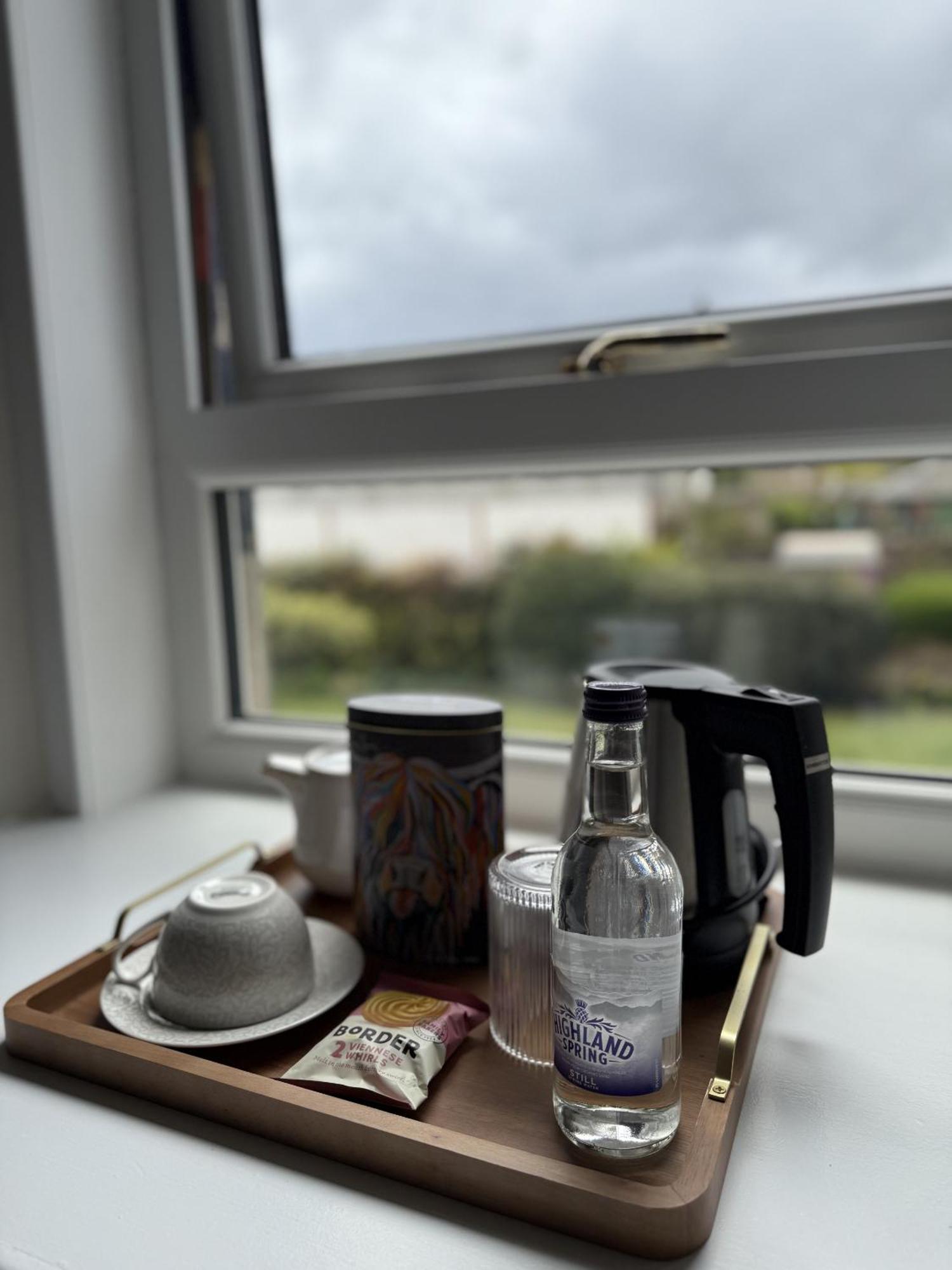 The Glendevon Hotel Auchterarder Rum bild