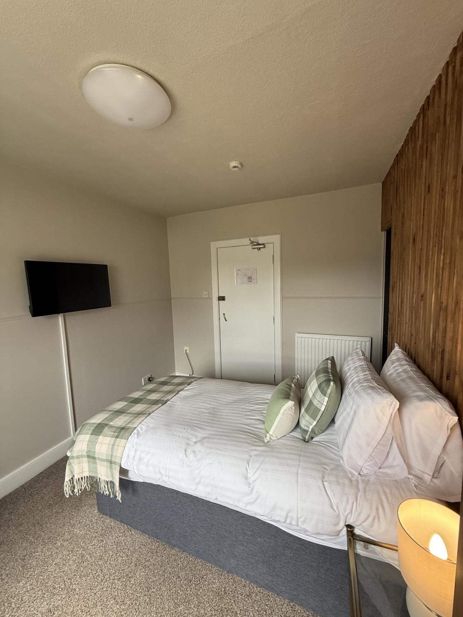 The Glendevon Hotel Auchterarder Rum bild